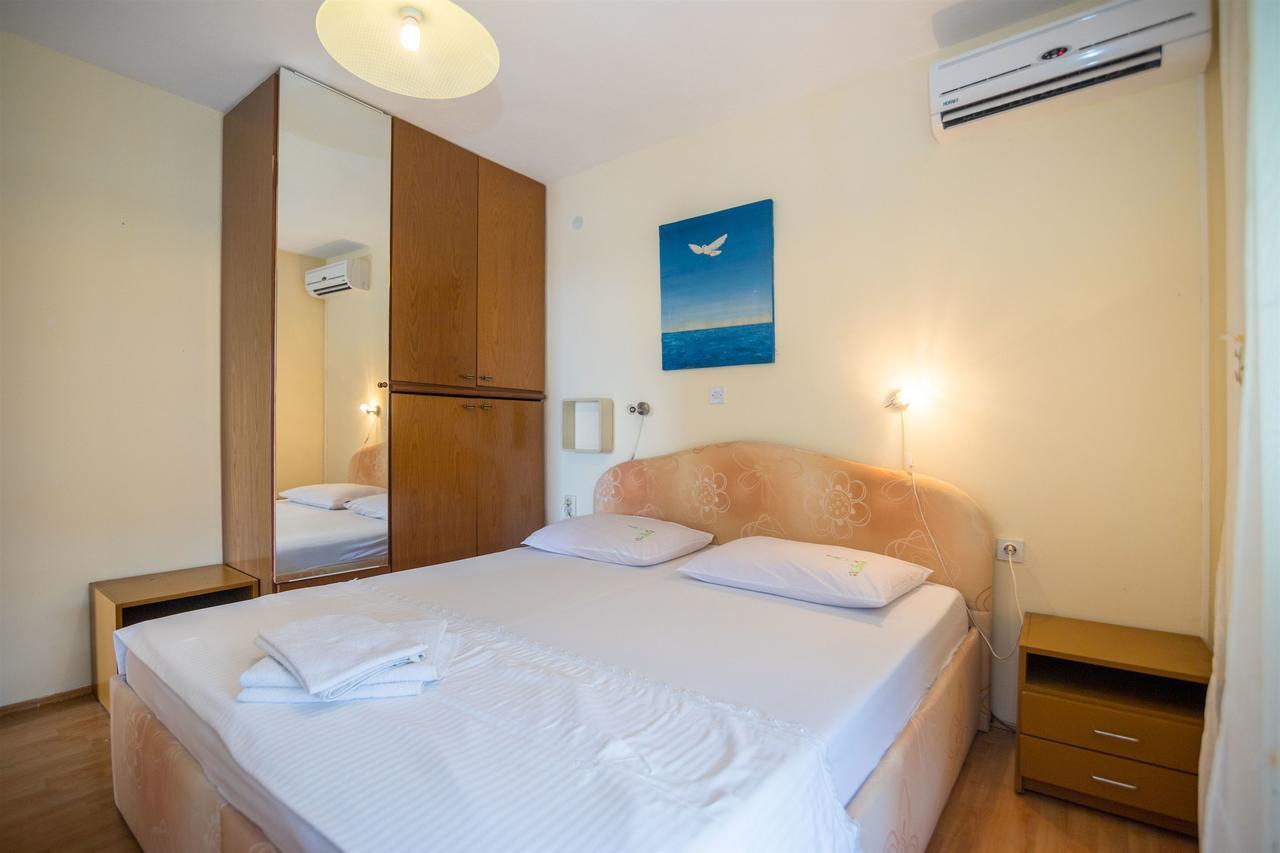 Apartments Rose Trogir Kültér fotó